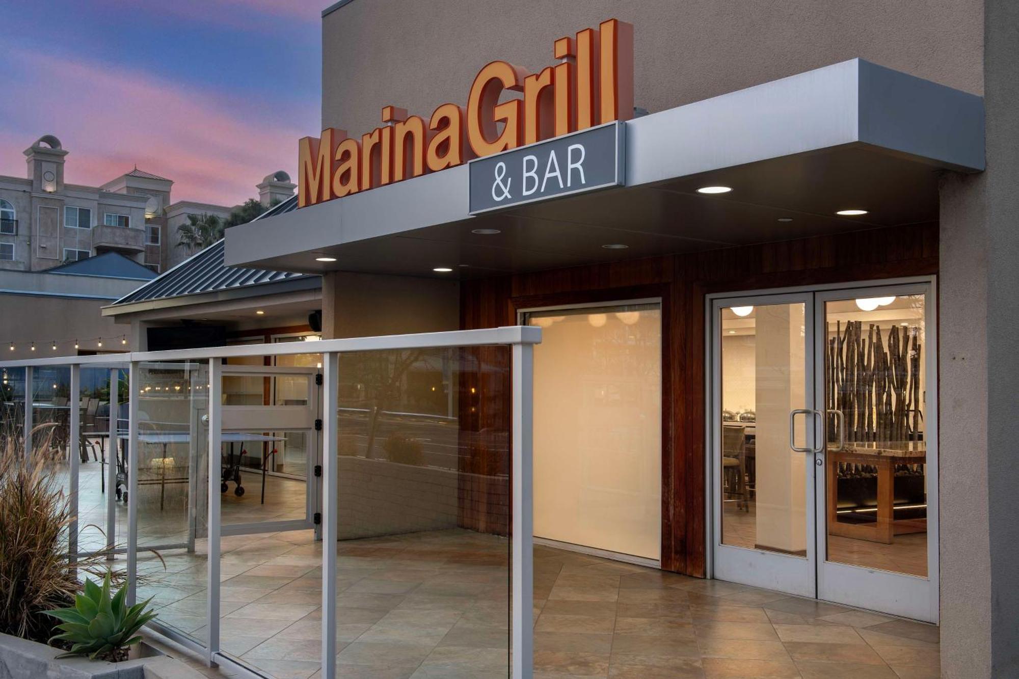 Hilton Garden Inn Los Angeles Marina Del Rey — Photos 1